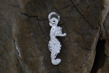 Stg Sil seahorse charm