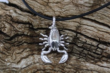 Scorpion pendant