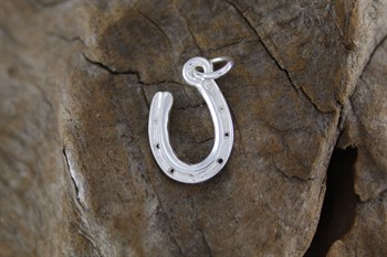 Stg Sil Horseshoe charm