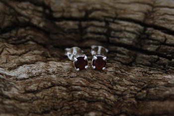 Stg Sil January birthstone earrings