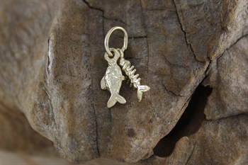 9ct yg fish bone charm