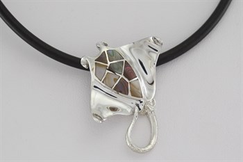 Mantaray Pendant