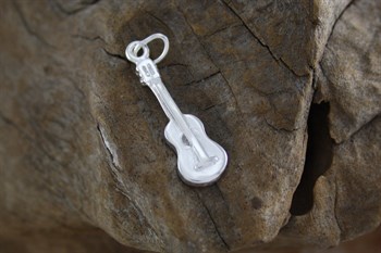 Stg Sil guitar charm