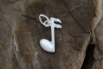 Stg Sil Music note charm