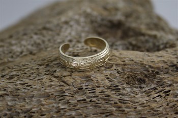 9ct YG Toe Ring