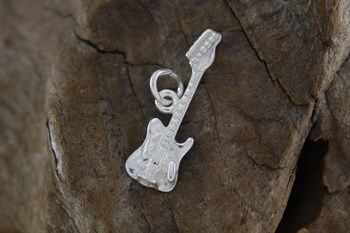 Stg Sil Electric Guitar charm