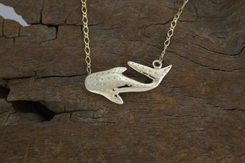 9ct yg Small Whaleshark Pendant