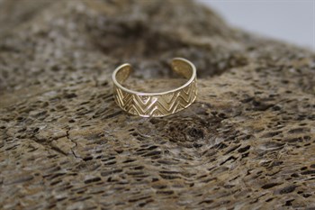 9ct YG Zig zag Toe Ring