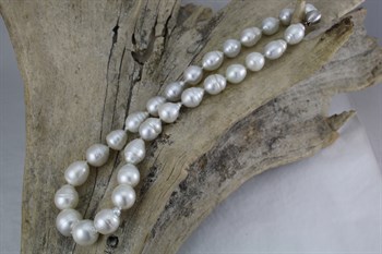 Cultured Pearl Necklace