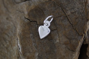 Stg Sil small heart charm