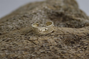 9ct YG Elephant Toe Ring