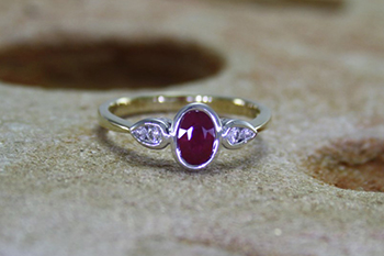 Natural Ruby & Diamond Ring