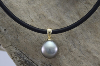  South Sea Black Pearl Pendant