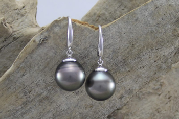 South Sea Black Pearl Earrings