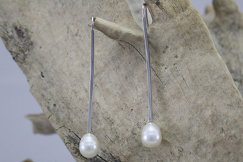 South Sea Pearl Earring