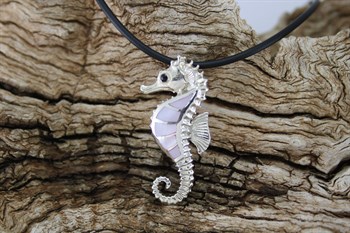 seahorse pendant