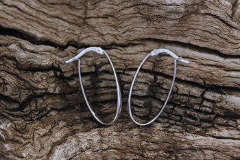 18ct WG  Hoop earrings