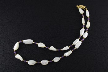 Mother of Pearl & Amethyst necklace