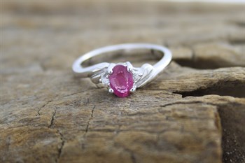 Stg Sil Ruby ring