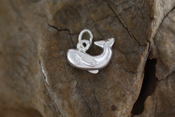 Stg Sil Whale charm