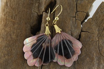 Mother of Pearl shell earrings